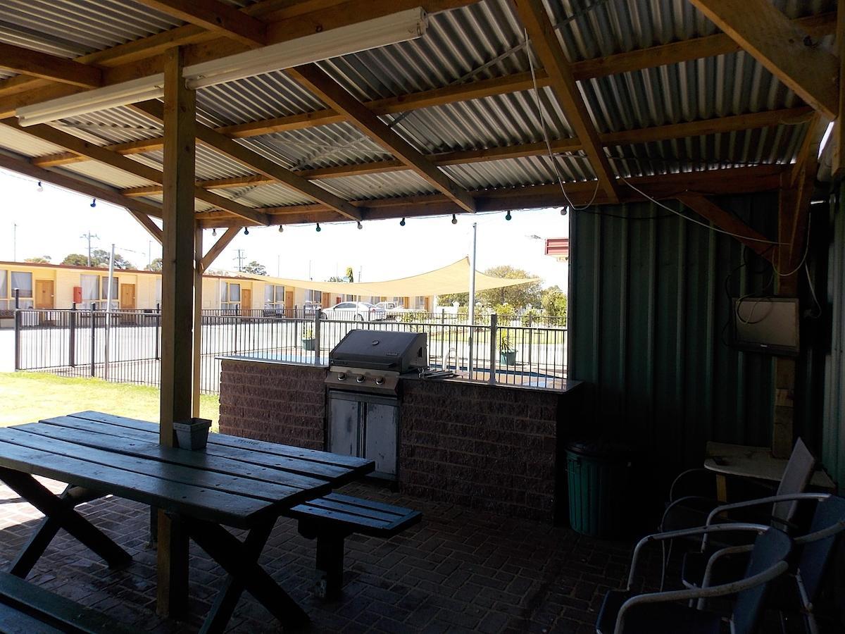 Heywood Motor Inn Exterior foto